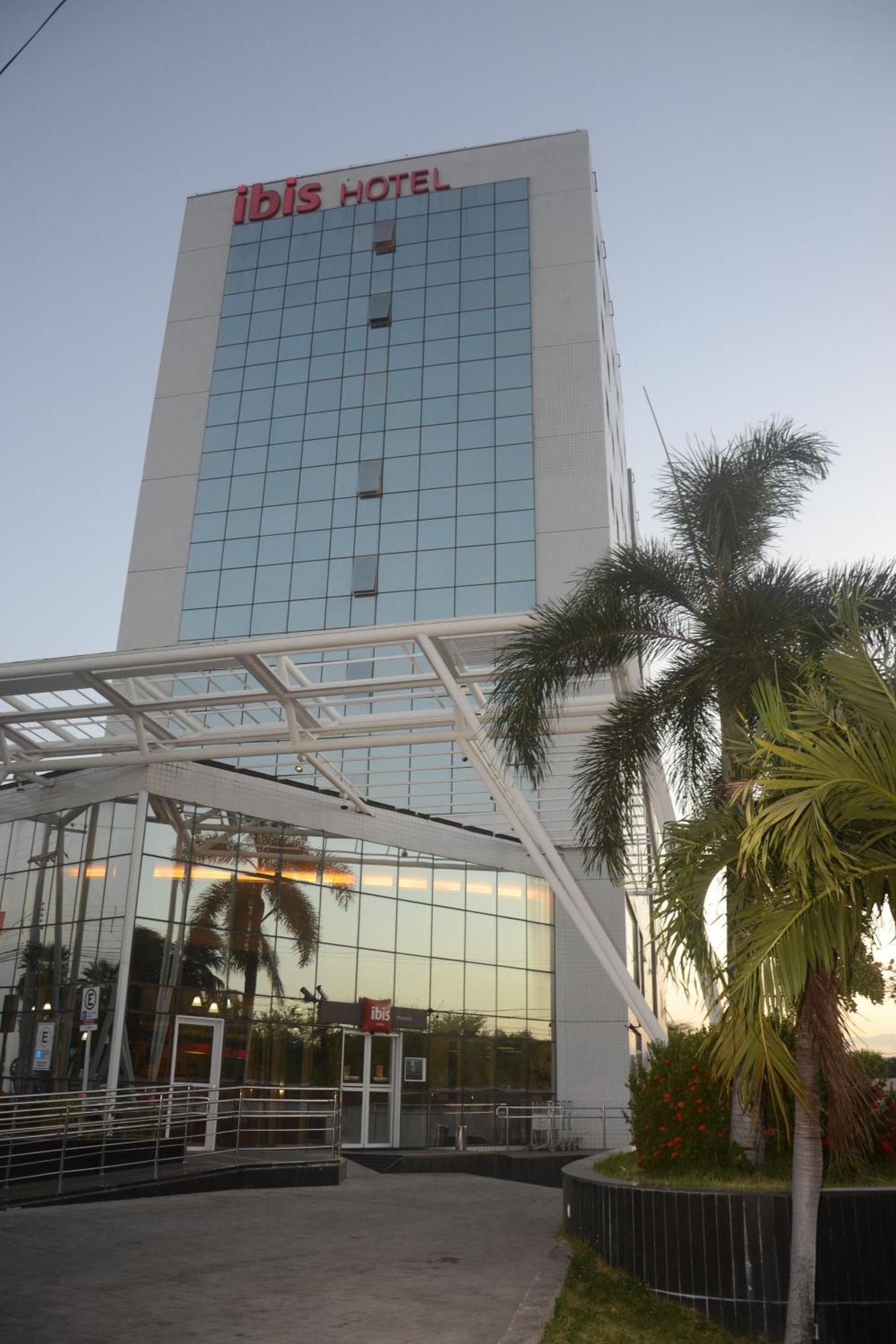 Ibis Mossoro Hotel Exterior photo